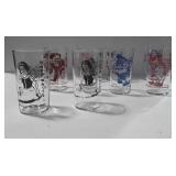 8 glasses with Three Snow White and dwarfs