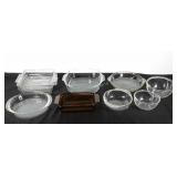Pyrex and anchor hocking bakeware, includes