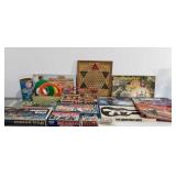 Group of games, includes Chinese checkers,