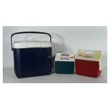 3 coolers. Larger Coleman and 2 lunch size Igloo.