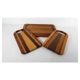 Kitchenwares, three cutting boards, one contains