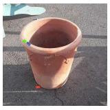 Terracotta planter some chips, 18in tall code MP
