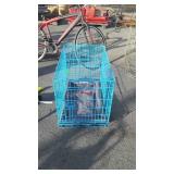 Proselect pet kennel with Kong cushion