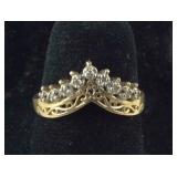 10k gold and diamond ring 2g size 6