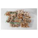 Wooden knobs, pegs, pulls, etc