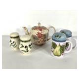 Teapot with two sets of salt & pepper shakers