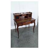 French Prov Ladies Parlor Writing Desk, nice