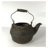 Cast iron kettle, no lid