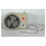 Duracraft humidifier, powers up