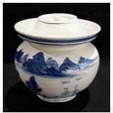 Lidded vase made in the people