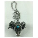.80ct blue howlite goat had pendant with 24in