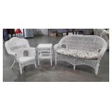 3pc Wicker Sunroom Furniture Lot, close in
