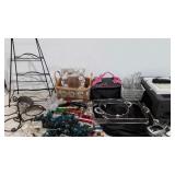 Home decor, desktop projector (no power cord),