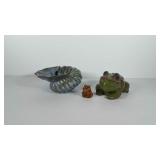 Yard decor, includes painted frog, small frog