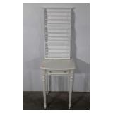 Two pc Home Furnishings lot, wall rack 16x30",