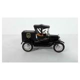 Gas and Electric co. Car coin bank with key