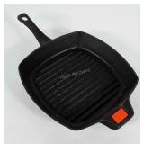 Cast iron Calphalon square skillet with grill