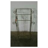 Metal towel rack