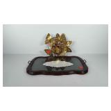 Mixed group, includes decorative tray and