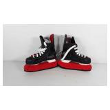 Bauer ice skates, size Y12