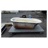 Cast Iron Bathtub, 5ft long, no feet enamel