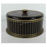 Covered cake tin, 9.5" x 5"