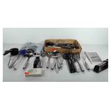 Kitchenwares, includes knives, nut crackers,