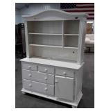 Bedroom Furniture, Note door on Dresser will not