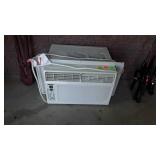 Danby Window AC unit, powers up