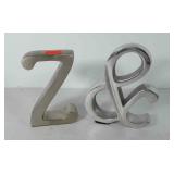 Two metal decor items, Z and &, 6-6.5"