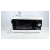 Sunbeam 700 watt microwave, tested and works,