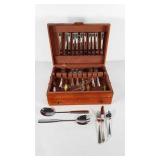 Oneida silverplated flatware, service for twelve