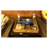 Small box misc old advertising trinkets