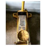 Yellow 2 ton floor hydraulic jack