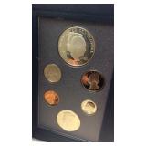 1990 United States Mint Prestige Set in Box &
