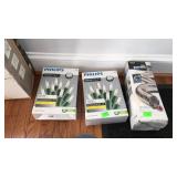 Group lot: two Phillips heavy duty clear mini