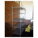 Metro commercial storage shelf having 5 total