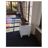Ball footed planter box w/ lighted artificial
