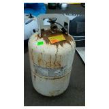 Propane gas tank