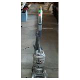 Upright vacuum - Shark Lift-Away Deluxe - tested