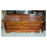 Solid cedar blanket chest with candle tray - 45 x