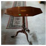 Pedestal table - Tri-footed talon and ball design