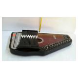 Autoharp by Oscar Schmidt with case, model OS-15B