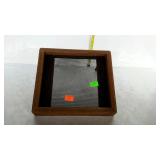 Bird feeder, window mountable with suction cups