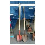 Tool lot, includes all shovels