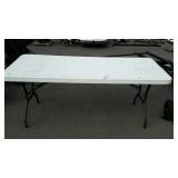 Six foot folding poll table