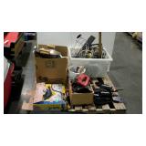 Skid lot - 4" ceramic tile wet saw, jig saw, light