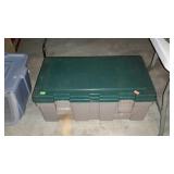 Storage tote