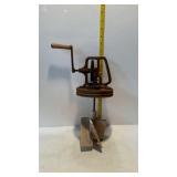 Butter churn jar style lid with paddle mechanism