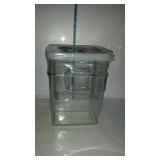 Rubbermaid storage containers 2 pack 8 quarts